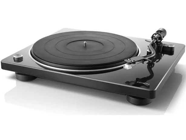 Denon DP-400 Manual Turntable with Speed Sensor